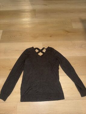 Women's Charcoal Crisscross V-Neck Long Sleeve Top